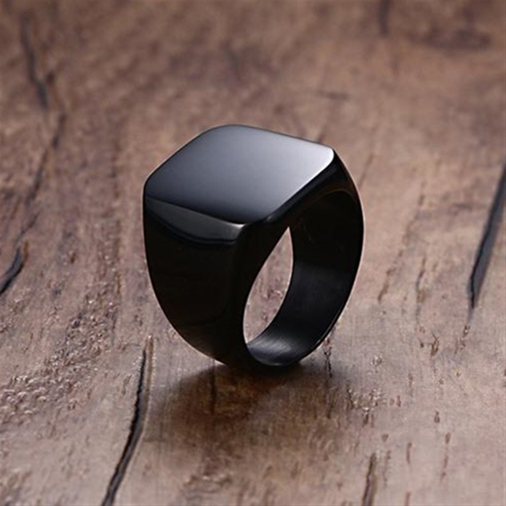 Fashion Men Black Smooth Stain - Signet Ring Men recension och pris